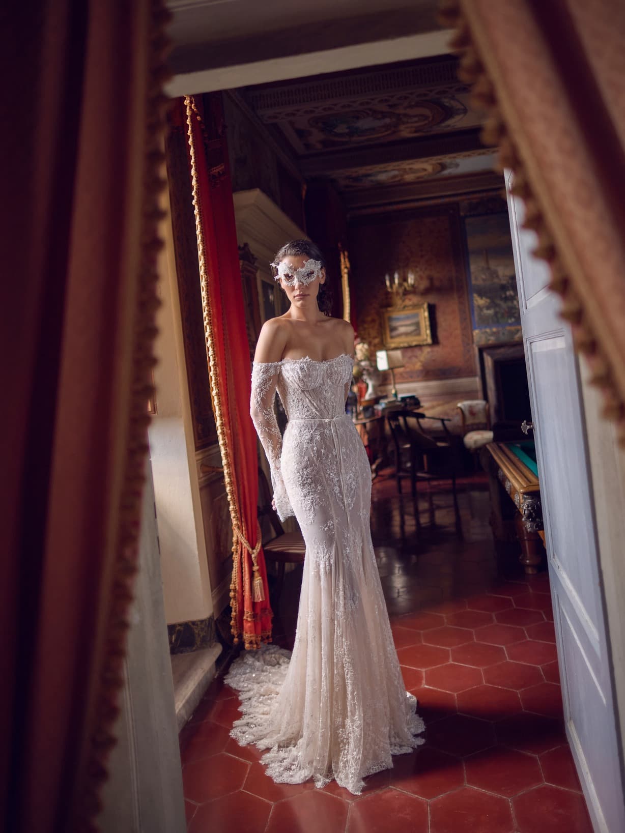 Triumph - Wona wedding dress by Wona Concept An elegant mermaid silhouette gown crafted from luxurious la... view 1
