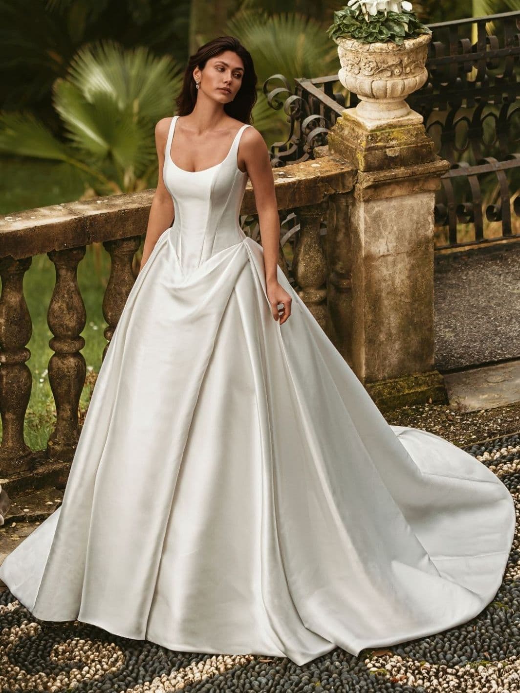 Wisteria-M - Enzoani wedding dress by Enzoani Wisteria-M by Enzoani| Price: £2160| Stockist: TDR Bridal Bi... view 1