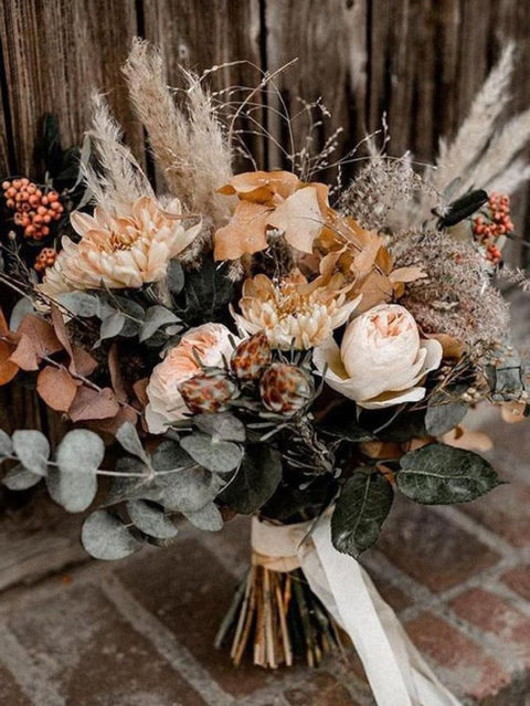 The Power of The Wedding Flower - The Tradition of Wedding Bouquets