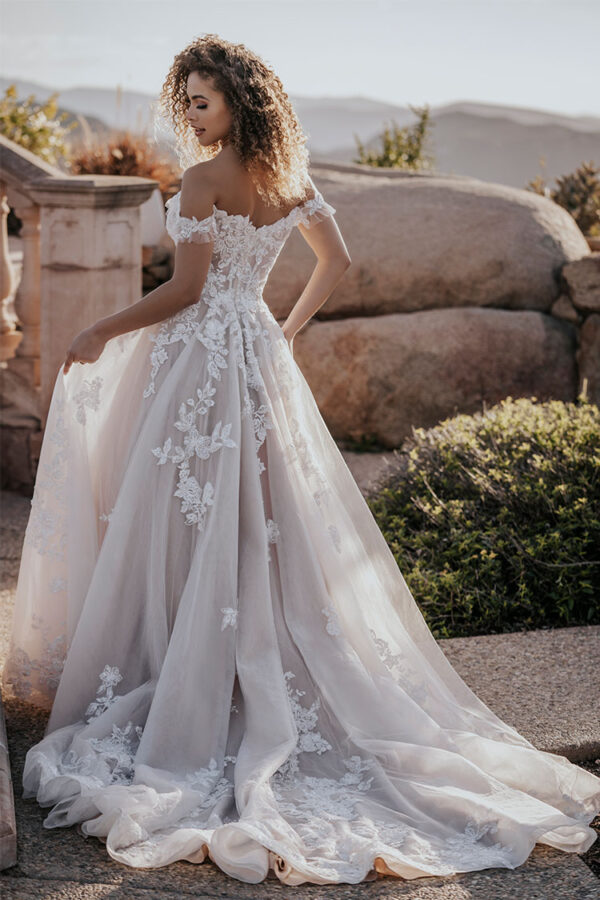 A1160 Allure Bridal