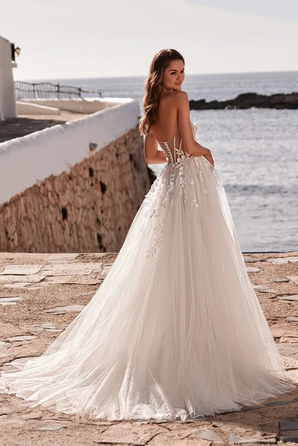 Dream Love by Enzoani